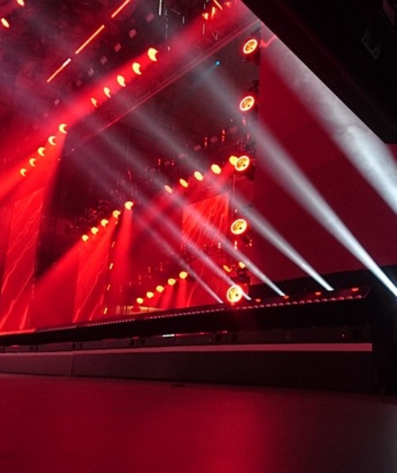 stage-2223130_640